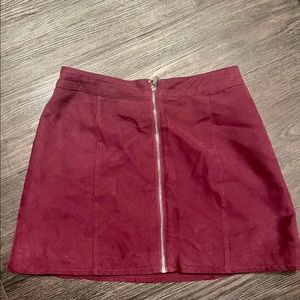 Size 6 Maroon Burgundy Purple Zipper Skirt Forever 21